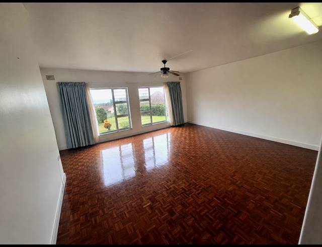 2 BEDROOM APARTMENT FOR SALE IN MANABA BEACH